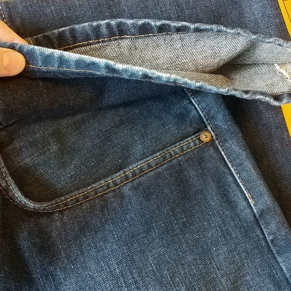 EUC Eddie Bauer Authentic Jean Straight Fit - Picture 11 of 11